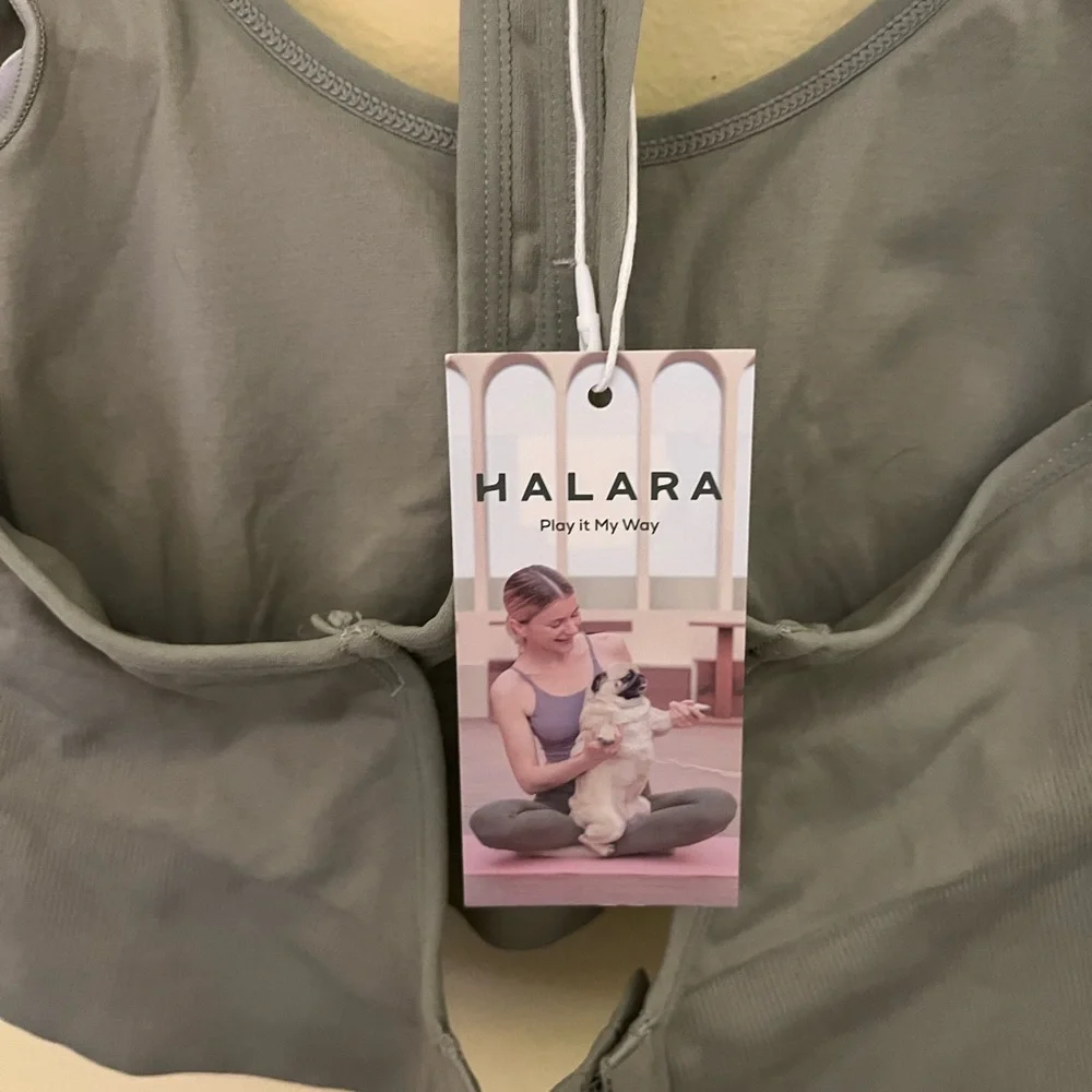 HALARA Pale Green Sports Bra Size Large NWT - Picture 5 of 7